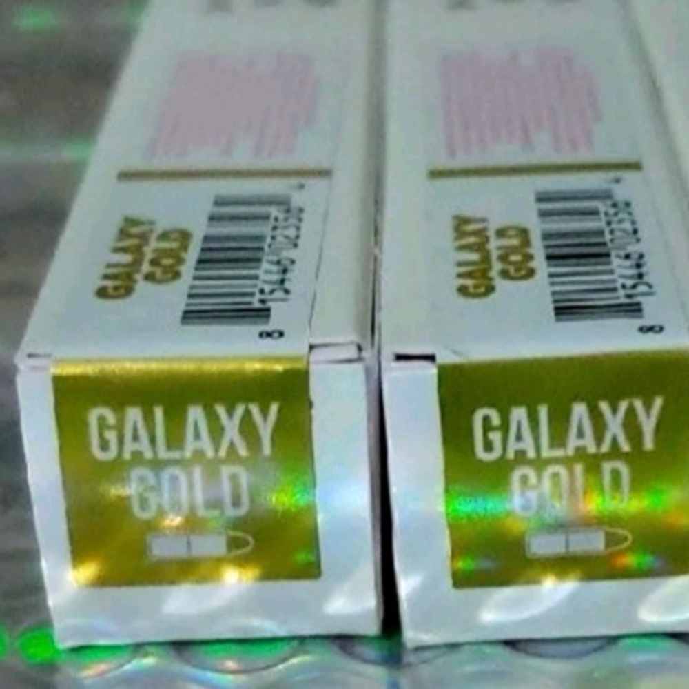 Jefree star lipstick galaxy gold